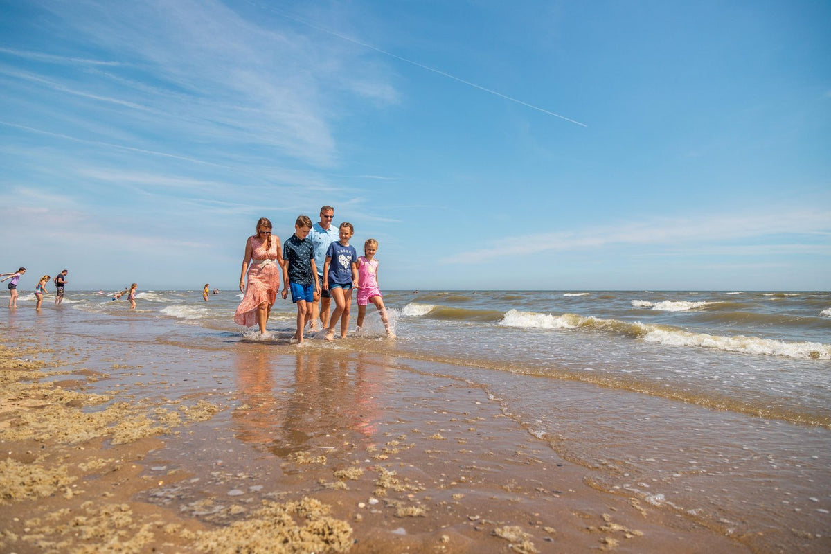 Bungalow am Meer in Holland: Die schönsten Parks für deinen Strandurlaub